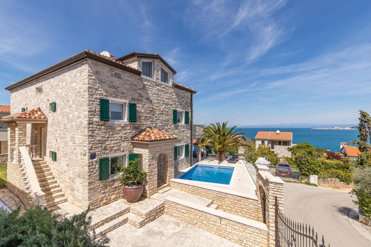 Villa Milena With Pool And Sea View Цървени Връх Екстериор снимка