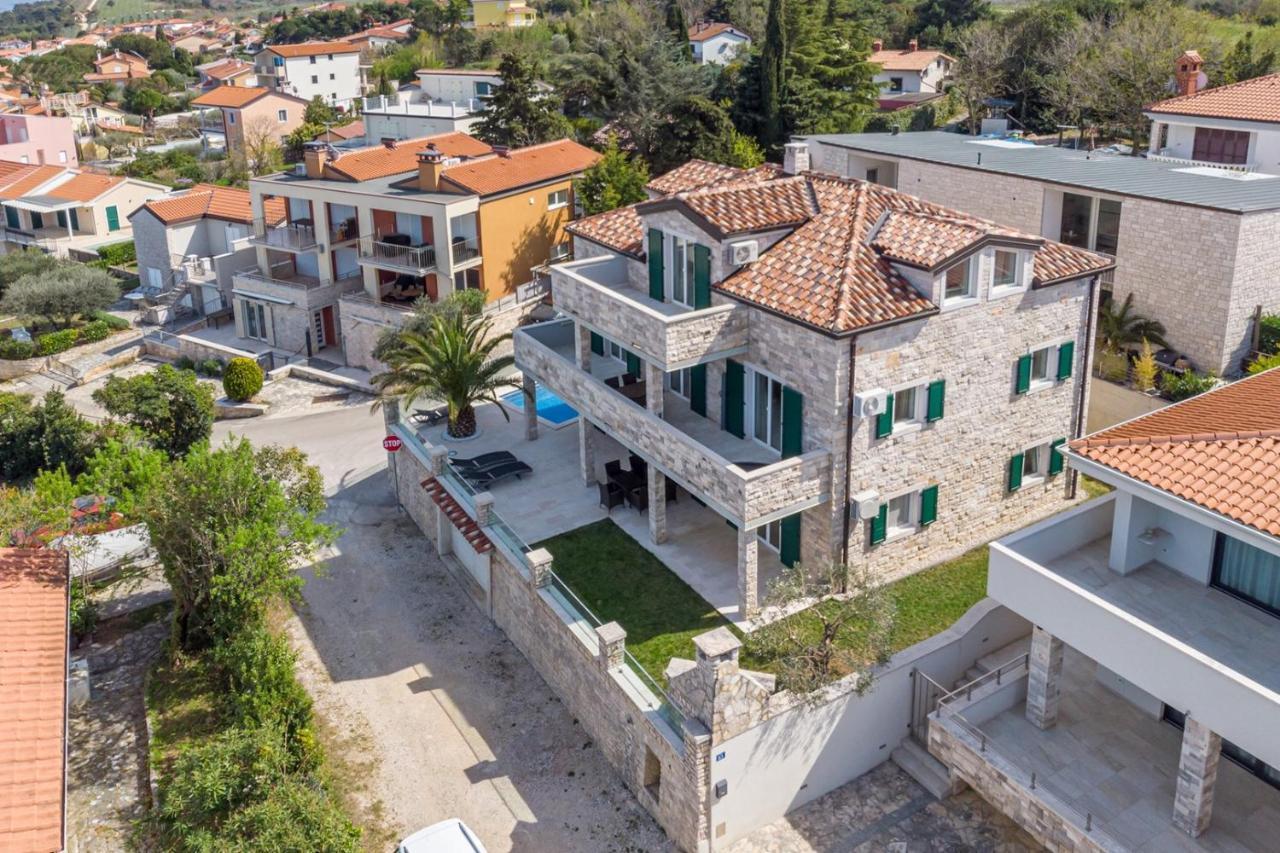 Villa Milena With Pool And Sea View Цървени Връх Екстериор снимка